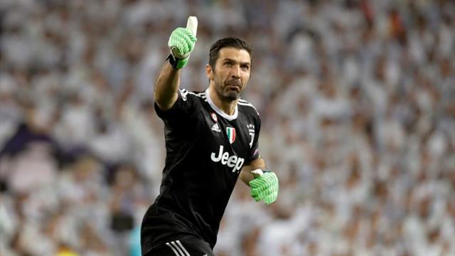 Juventus y Nápoles enfrentan a Crotone y Udinese antes del choque directo