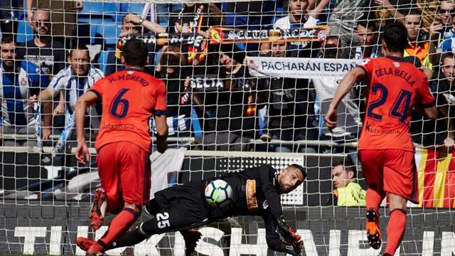 Miguel Ángel Moyá, descartado para jugar ante el Atlético de Madrid