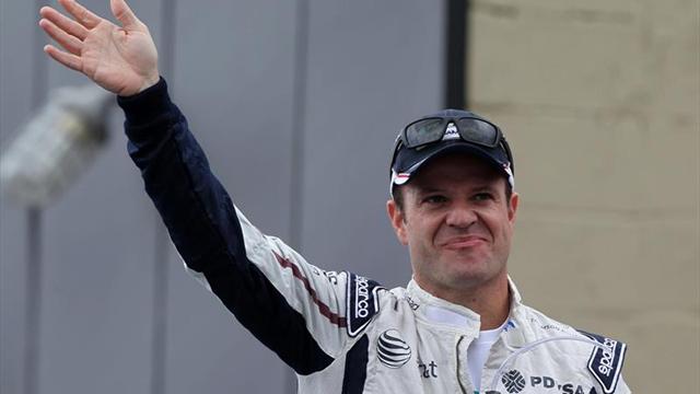 Rubens Barrichello revela que le extirparon un tumor benigno del cuello