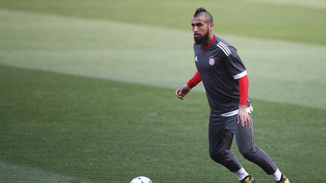 Bayern's Vidal ruled out for remainder of season after surgery