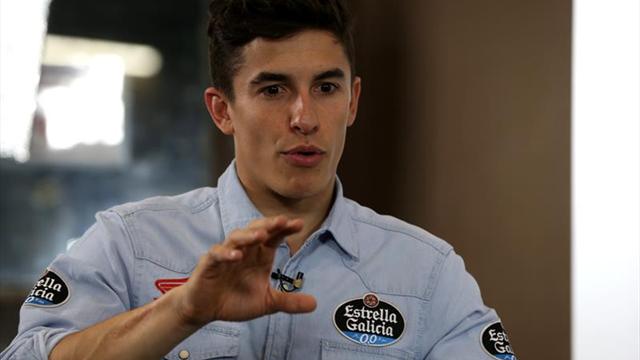Marc Márquez visita una escuela apoyada por Unicef en San Pablo