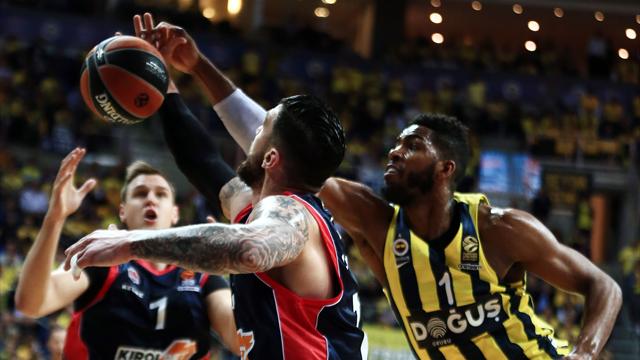 Fenerbahçe ile Jason Thompson'ın yolları ayrıldı