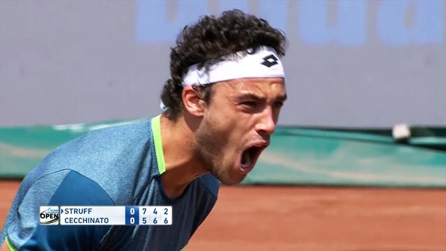 Un bond de 33 places pour Cecchinato, le "lucky loser" italien
