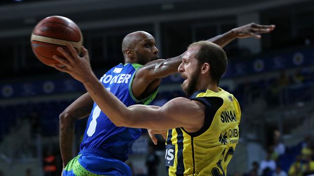 Tony Crocker'ın yeni adresi Khimki