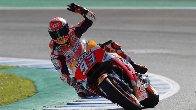 Marquez slaat dubbelslag in Jerez na bizarre valpartij