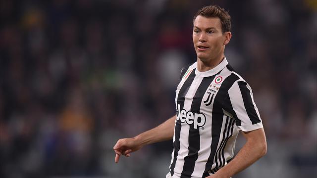 Wende bei Lichtsteiner: Juve-Star doch nicht zum BVB
