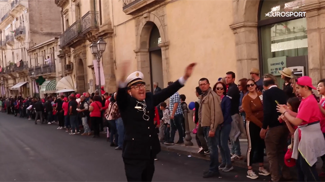 One Man v A Whole Italian City One Man v A Whole Italian City