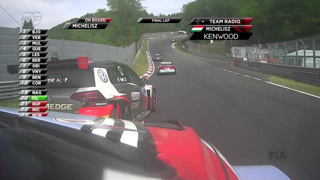 Coronel avoids head-on smash after Huff and Michelisz collide Coronel avoids head-on smash after Huff and Michelisz collide