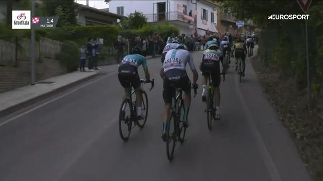 Froome abgehängt, Yates unwiderstehlich: Das packende Finale der 11. Etappe Froome abgehängt, Yates unwiderstehlich: Das packende Finale der 11. Etappe