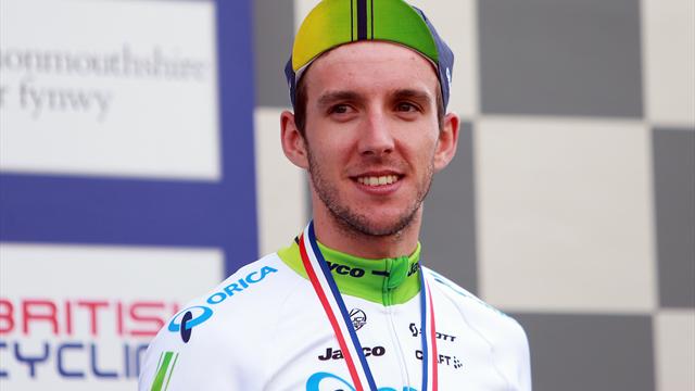 Giro d’Italia leader Simon Yates wins stage 11