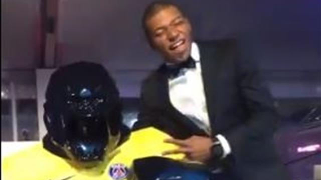 Mbappe y Neymar pujan en la subasta benéfica del PSG y llegan hasta los 550.000€