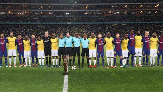 1-3. El Barça derrota al Mamelodi en el centenario del nacimiento de Mandela