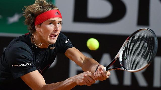 Zverev arranca con victoria la defensa del título en Roma