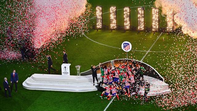 Rajoy felicita al Atlético de Madrid y a su afición por la Liga Europa