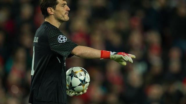 Casillas reduce su salario para quedarse en el Oporto, según la prensa lusa
