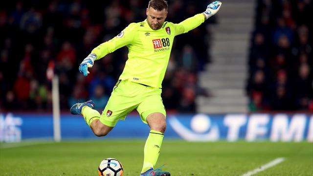 Veteran goalkeeper Artur Boruc pens one-year contract extension at Bournemouth