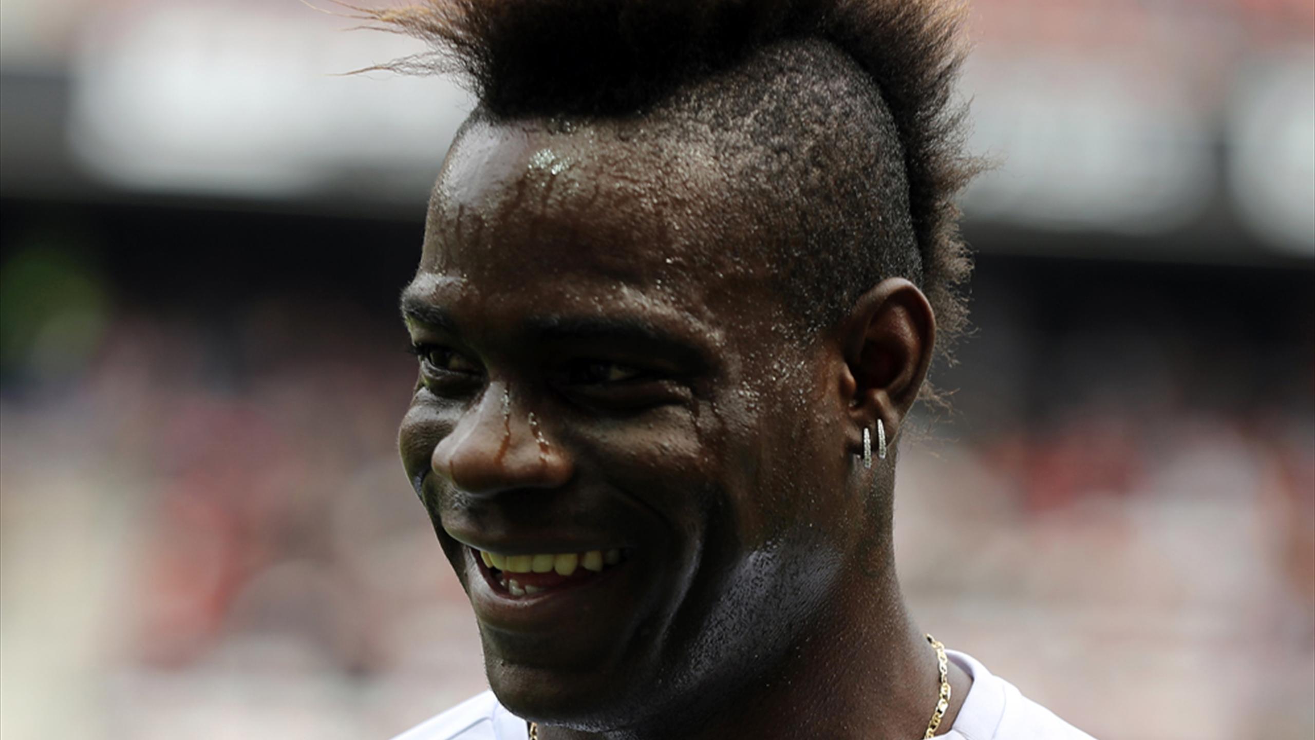Balotelli kehrt in italienische Nationalmannschaft zurück - Eurosport