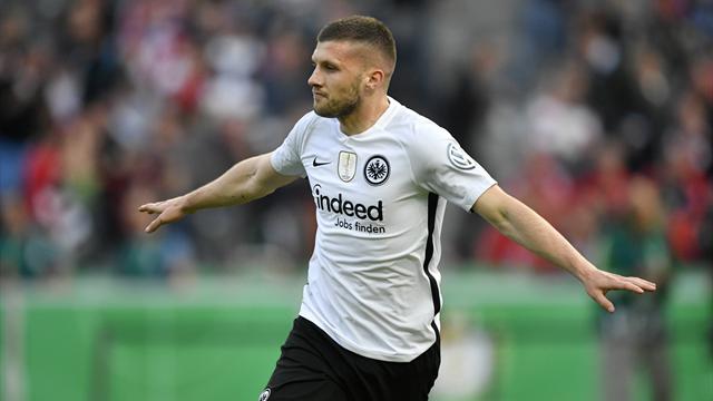 Ante Rebic rovina l'ultima del Bayern di Heynckes: l'Eintracht vince la Coppa di Germania