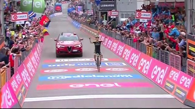 L'arrivo di Mikel Nieve, vincitore dell'ultimo tappone a Cervinia L'arrivo di Mikel Nieve, vincitore dell'ultimo tappone a Cervinia