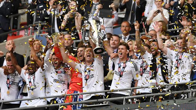 Captain Cairney sends Fulham into Premier League