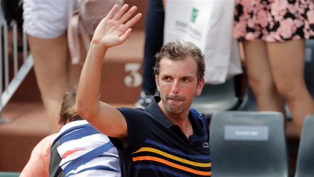 « Ce fut un honneur de jouer devant vous » : l’émouvant dernier discours de Benneteau