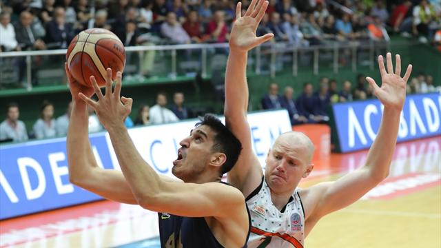 Fenerbahçe Doğuş finalde