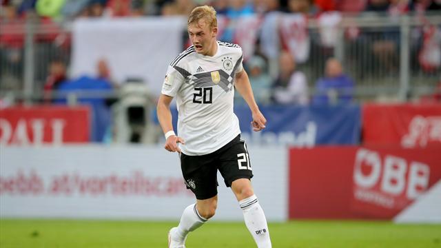 Experten fordern: Brandt statt Özil in die Startelf