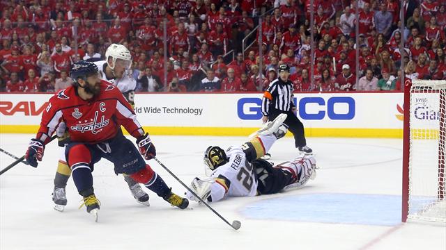 Le gardien Marc-André Fleury prolonge avec Vegas