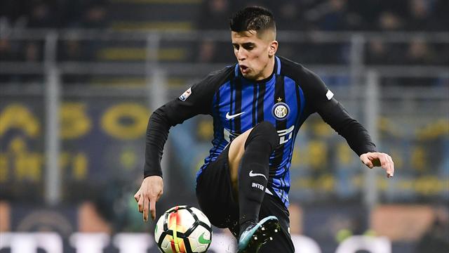 Edicola: "Cancelo chiama la Juve", ma il terzino smentisce