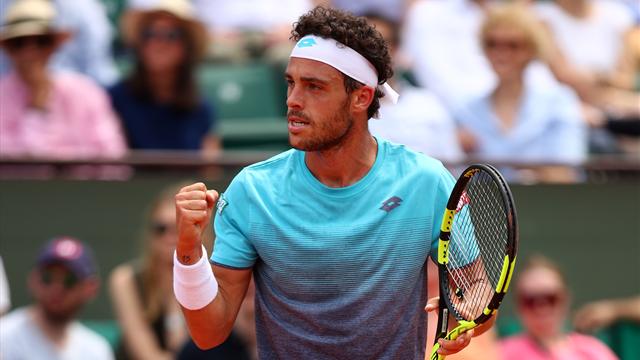 Cecchinato vince la battaglia contro Vesely e vola ai quarti a Umago