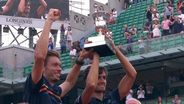 Ein Traum wird wahr: Frankreich-Doppel feiert Heimsieg bei French Open Ein Traum wird wahr: Frankreich-Doppel feiert Heimsieg bei French Open
