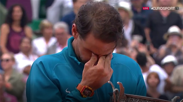 La histórica ovación que la Philippe Chatrier brindó a Rafa Nadal La histórica ovación que la Philippe Chatrier brindó a Rafa Nadal