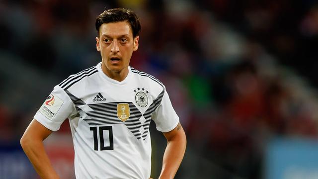 Der Özil-Kosmos: Wer beeinflusst ihn am meisten?