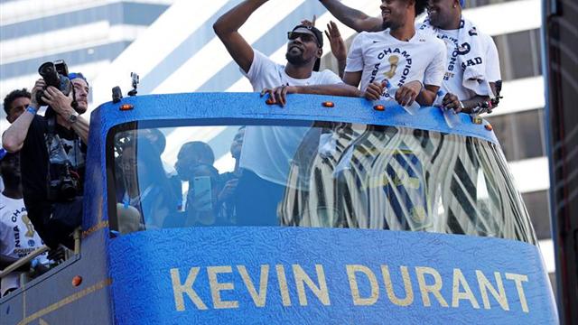 Warriors y Capitals celebran desfiles de campeones con significados distintos