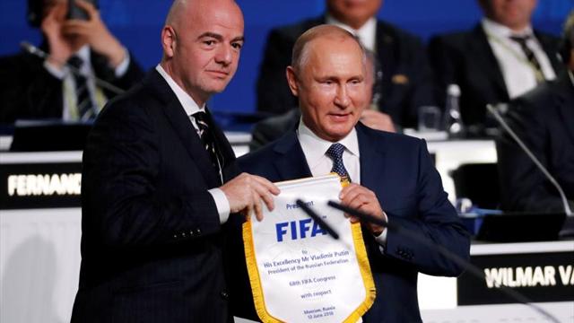 Putin proclama que el fútbol está al margen de la política