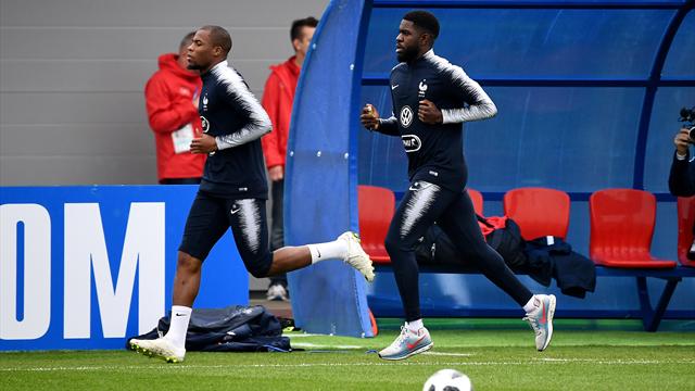 Djibril Sidibé a repris l'entrainement collectif avec les Bleus