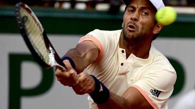 Verdasco vence a Medvedev y se coloca en cuartos de final