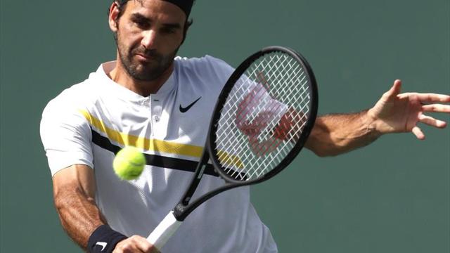 Roger Federer vence a Mischa Zverev en su debut
