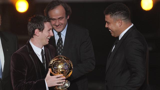 Ronaldo fa la sua scelta: "CR7 giocatore unico, ma Messi regala magia al calcio"