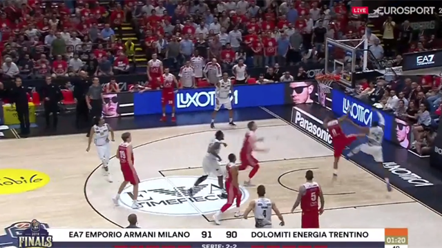 Pazzesco Goudelock: la stoppata che ha deciso Gara-5 delle finali Scudetto Pazzesco Goudelock: la stoppata che ha deciso Gara-5 delle finali Scudetto