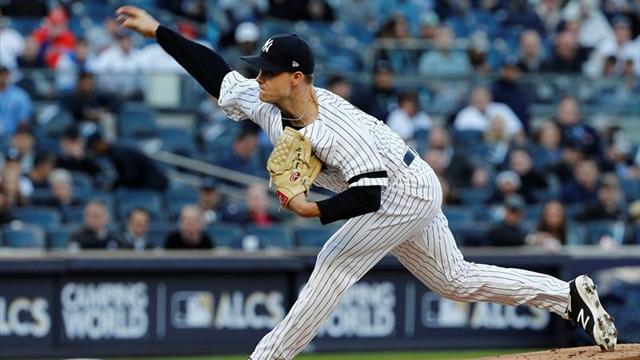 4-5. Soto les conecta dos vuelacercas a los Yanquis