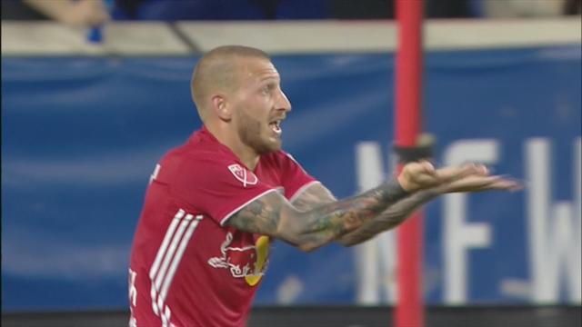 MLS, New York Red Bulls-Seattle Sounders: Victoria pese al fallo del año (2-1) MLS, New York Red Bulls-Seattle Sounders: Victoria pese al fallo del año (2-1)