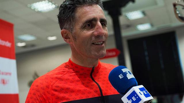 Induráin termina la Primera 'Vuelta 123 sin efectivo' del Santander
