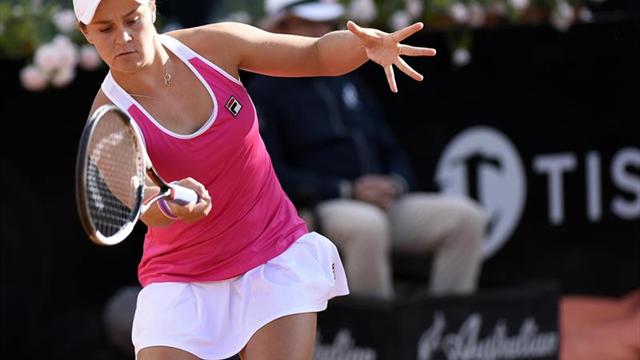 Ashleigh Barty avanza sin problemas a cuartos