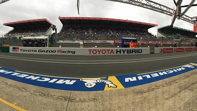 Cómo pasar cinco horas en el pit lane y no morir en el intento