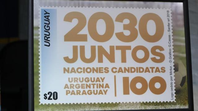 Uruguay lanza un sello para impulsar la candidatura conjunta al Mundial 2030