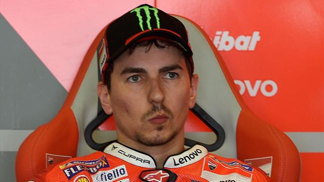 De Puniet : "Chez Honda, Lorenzo n'aura pas le temps d'adaptation qu'il a eu chez Ducati" De Puniet : "Chez Honda, Lorenzo n'aura pas le temps d'adaptation qu'il a eu chez Ducati"