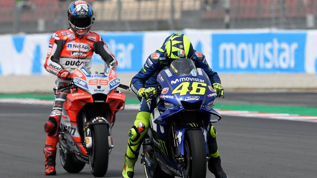 Rossi: "Considerare Lorenzo fuori dalla lotta per il titolo è da stupidi"