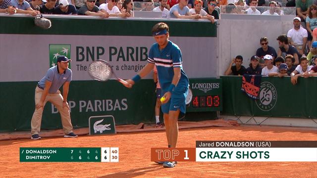 Top 5: fra tweener e no look, i punti più pazzi del Roland Garros 2018 Top 5: fra tweener e no look, i punti più pazzi del Roland Garros 2018