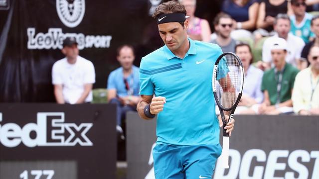 Federer kariyerinin 98. zaferini Stuttgart'ta elde etti